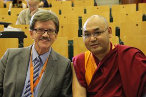 parlamentsprecher-der-tibeter-khenpo-sonam-tenphel-und-thomas-mann